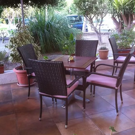 מלון Americana 2*