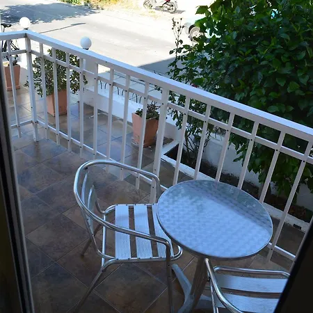 Americana Kos